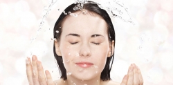 10 اشتباه بزرگ در شستن صورت | صورت را با چی بشوریم؟ | مجله سلامت یاثار