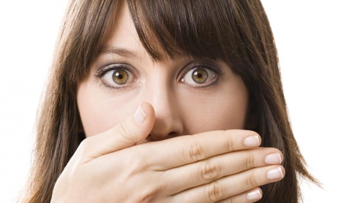 درمان بوی بد دهان | درمان طبیعی و خانگی بوی بد دهان