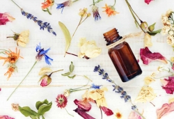 روغن الزامی چیست؟ درباره گونه های روغن الزامی و نحوه مصرف | مجله سلامت یاثار